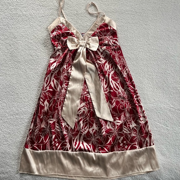 Charlotte Russe Dresses & Skirts - Charlotte Russe dress